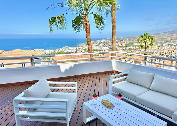 Luxury Taoro Private Heated Pool Free Car Except Christmas Вілла Адехе