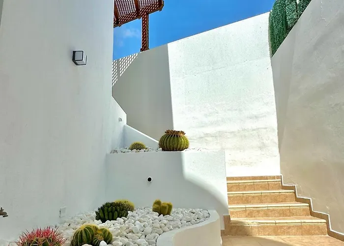 Luxury Taoro Private Heated Pool Free Car Except Christmas Вілла Адехе