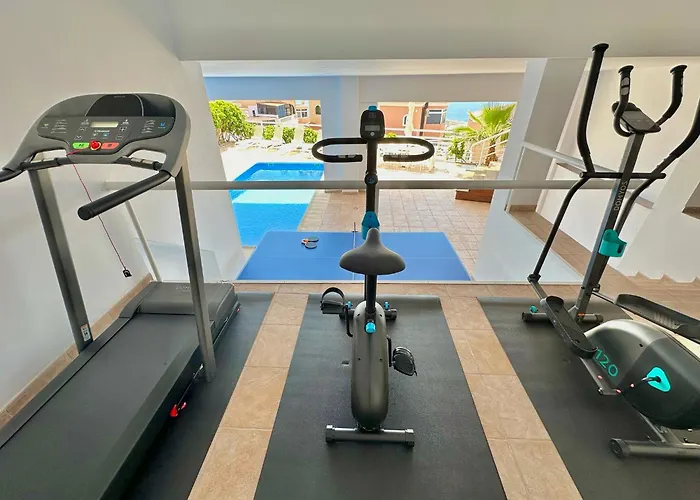 Luxury Taoro Private Heated Pool Free Car Except Christmas * Costa Adeje (Tenerife)